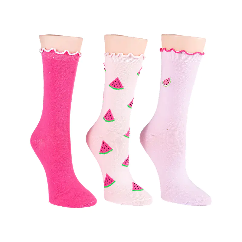 Kaus Kaki Desain Wanita